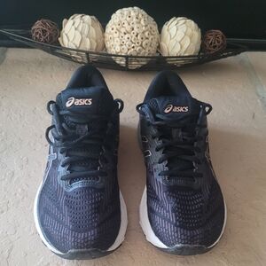 Size 9 Asics GT-2000 Black Rose Gold Running Shoe Athletic Women Sneakers